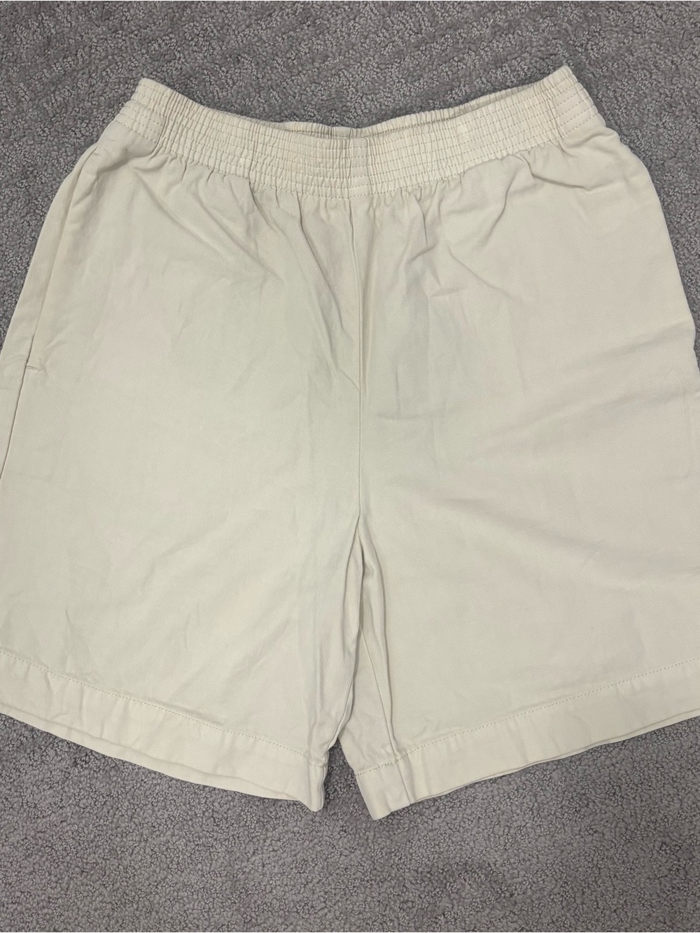 Aritzia - Wilfred Free Nova 7” Short